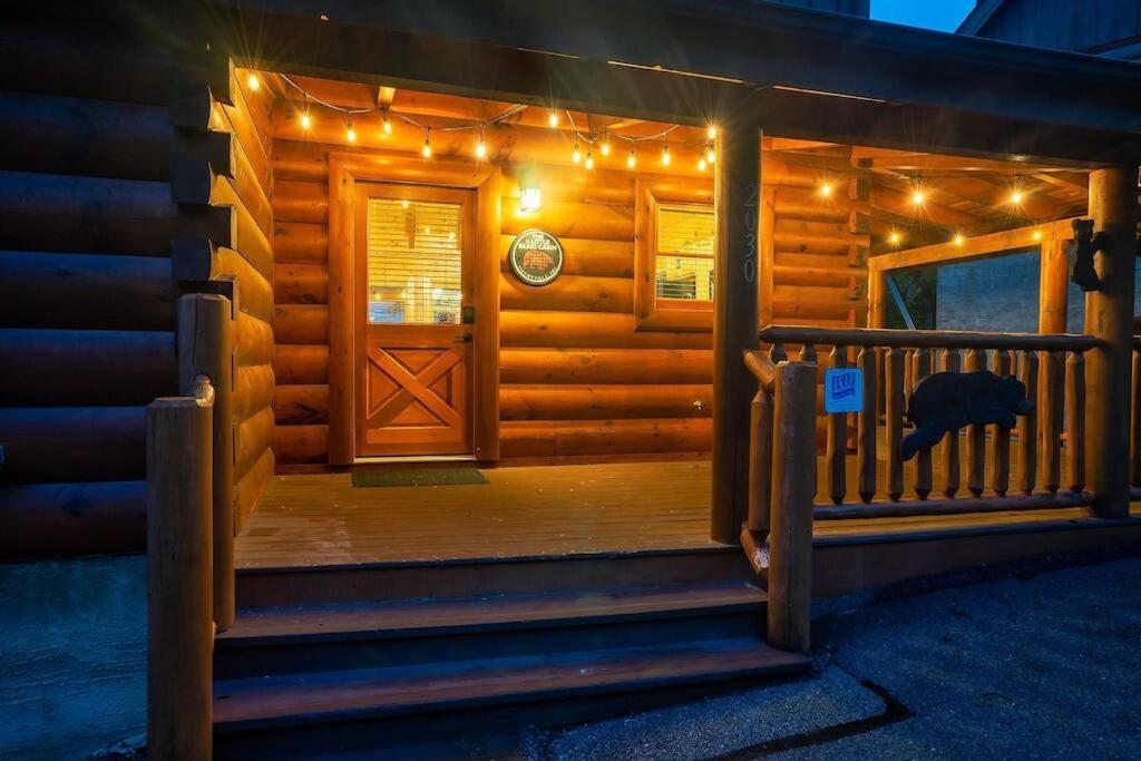 Cabin-N-Smokys! Indoor Resort Pool Views Hot Tub Game Room Sevierville Buitenkant foto