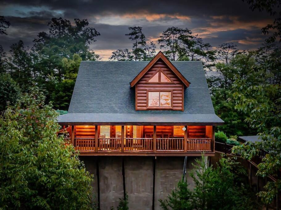 Cabin-N-Smokys! Indoor Resort Pool Views Hot Tub Game Room Sevierville Buitenkant foto